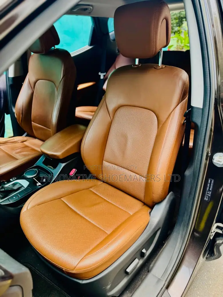 Hyundai Santa Fe 2016 Brown