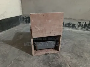 পাখির ব্রিডিং বক্স