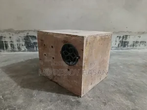 পাখির ব্রিডিং বক্স