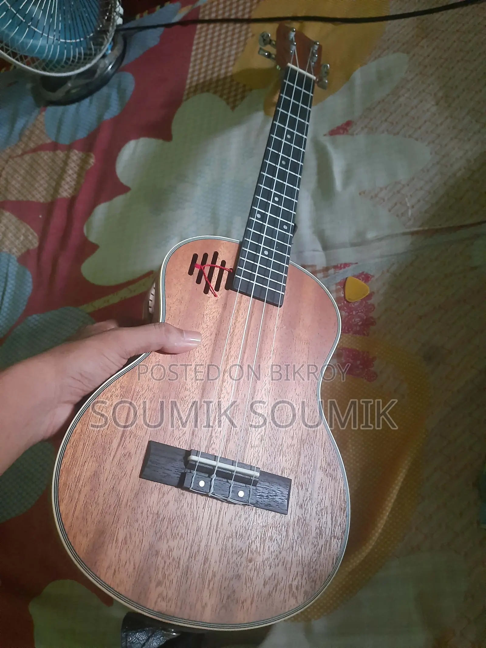 Urgent Ukulele Sell