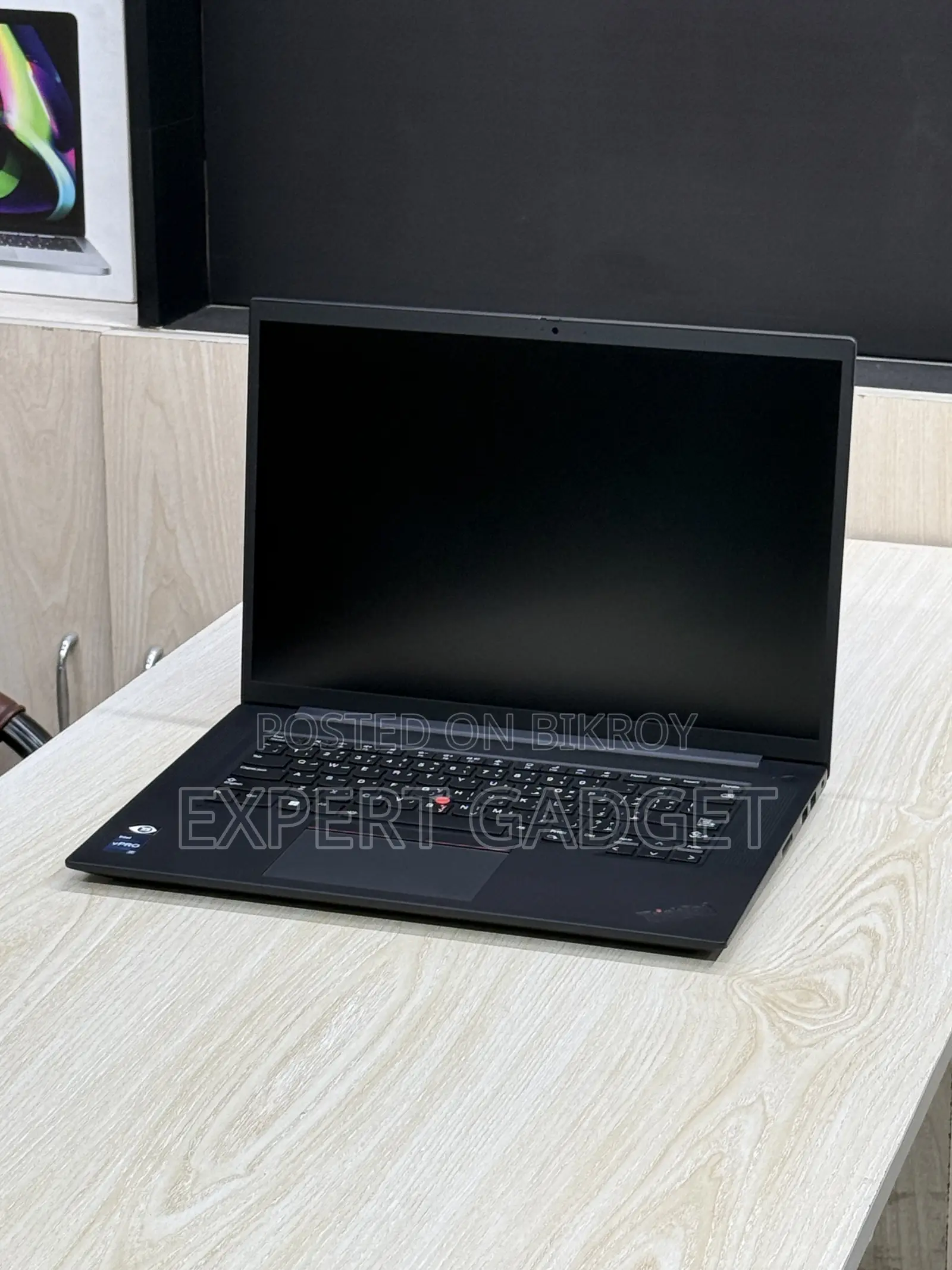 Laptop Lenovo ThinkPad P1 Gen4 32GB Intel Core i7 SSD 512GB