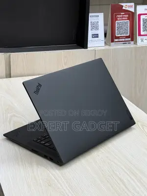 Laptop Lenovo ThinkPad P1 Gen4 32GB Intel Core i7 SSD 512GB