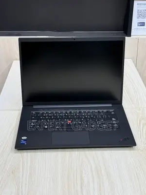 Laptop Lenovo ThinkPad P1 Gen4 32GB Intel Core i7 SSD 512GB