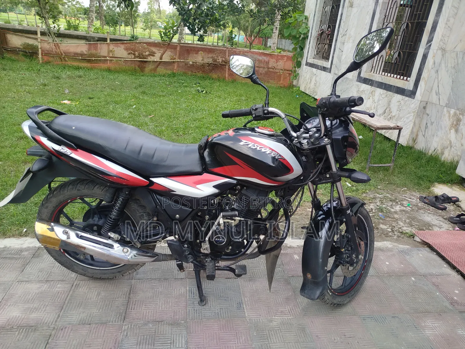 Bajaj Discover 125 2024 Black