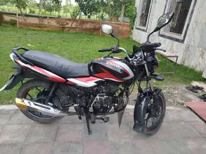 Bajaj Discover 125 2024 Black