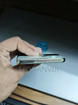 Vivo V40e 256 GB Green
