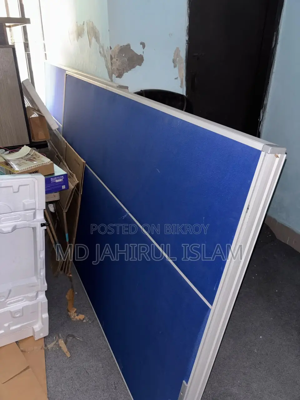 Office Table, Partition and Carpet