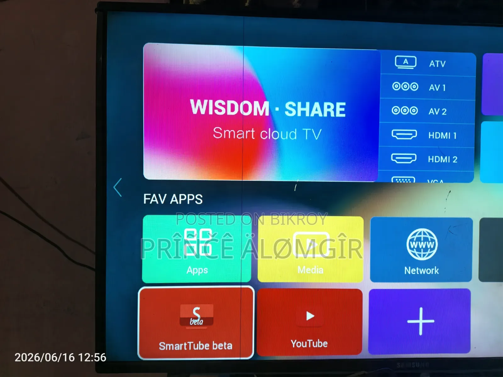 Smart LED TV