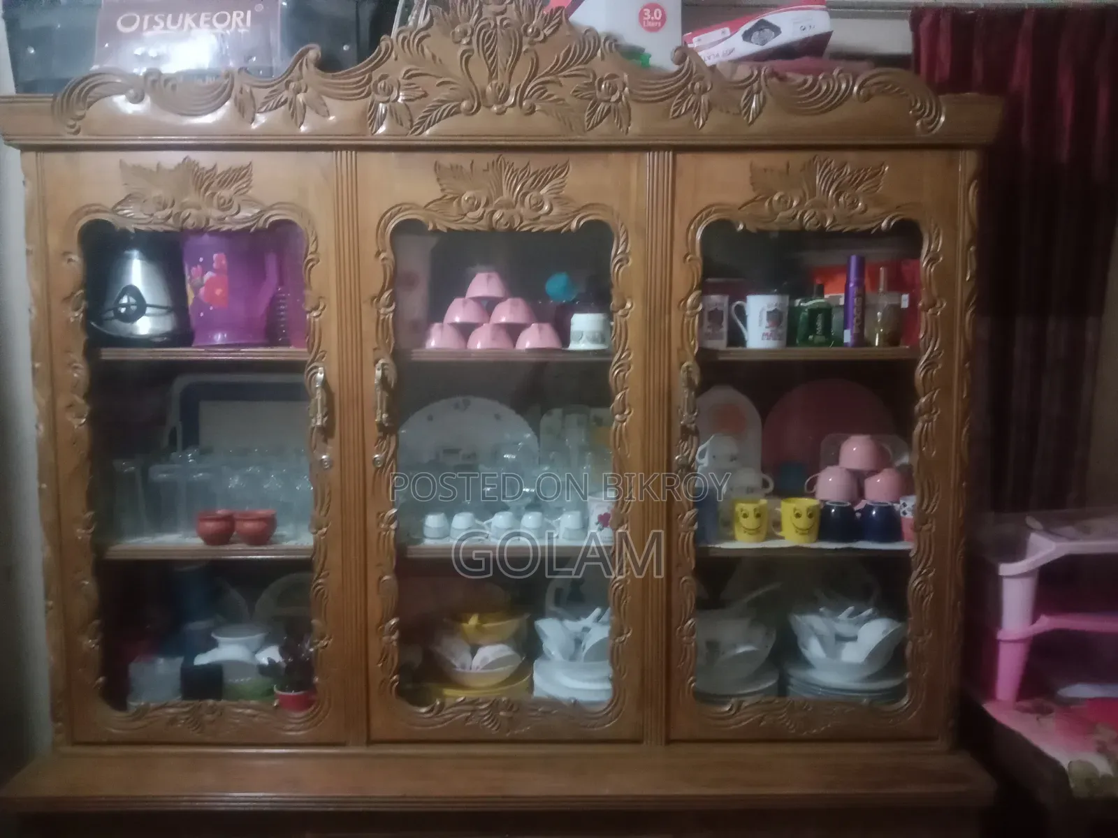 Furniture Wall Showcase