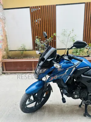 Honda X-Blade 160 2021 Blue