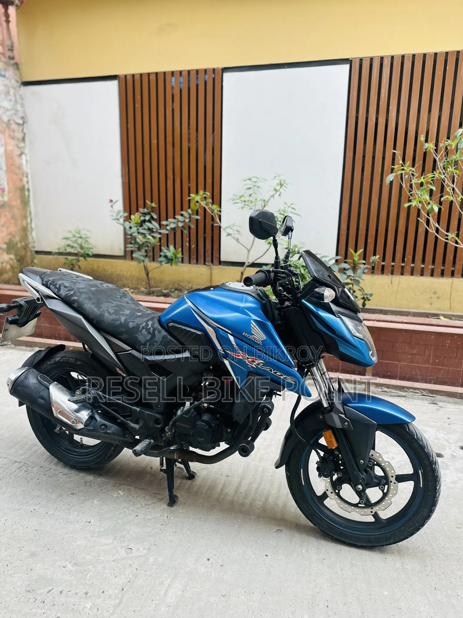Honda X-Blade 160 2021 Blue