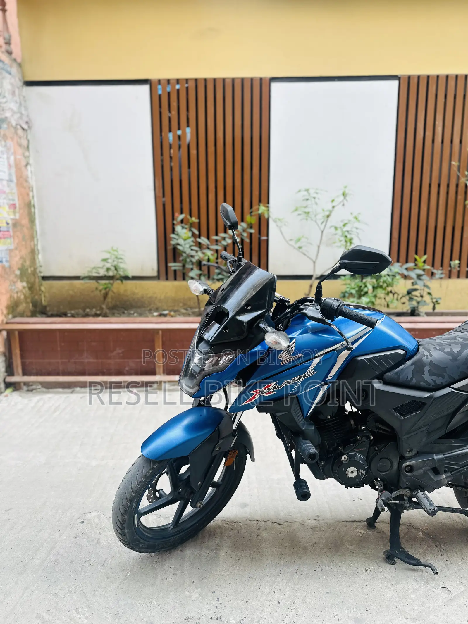 Honda X-Blade 160 2021 Blue