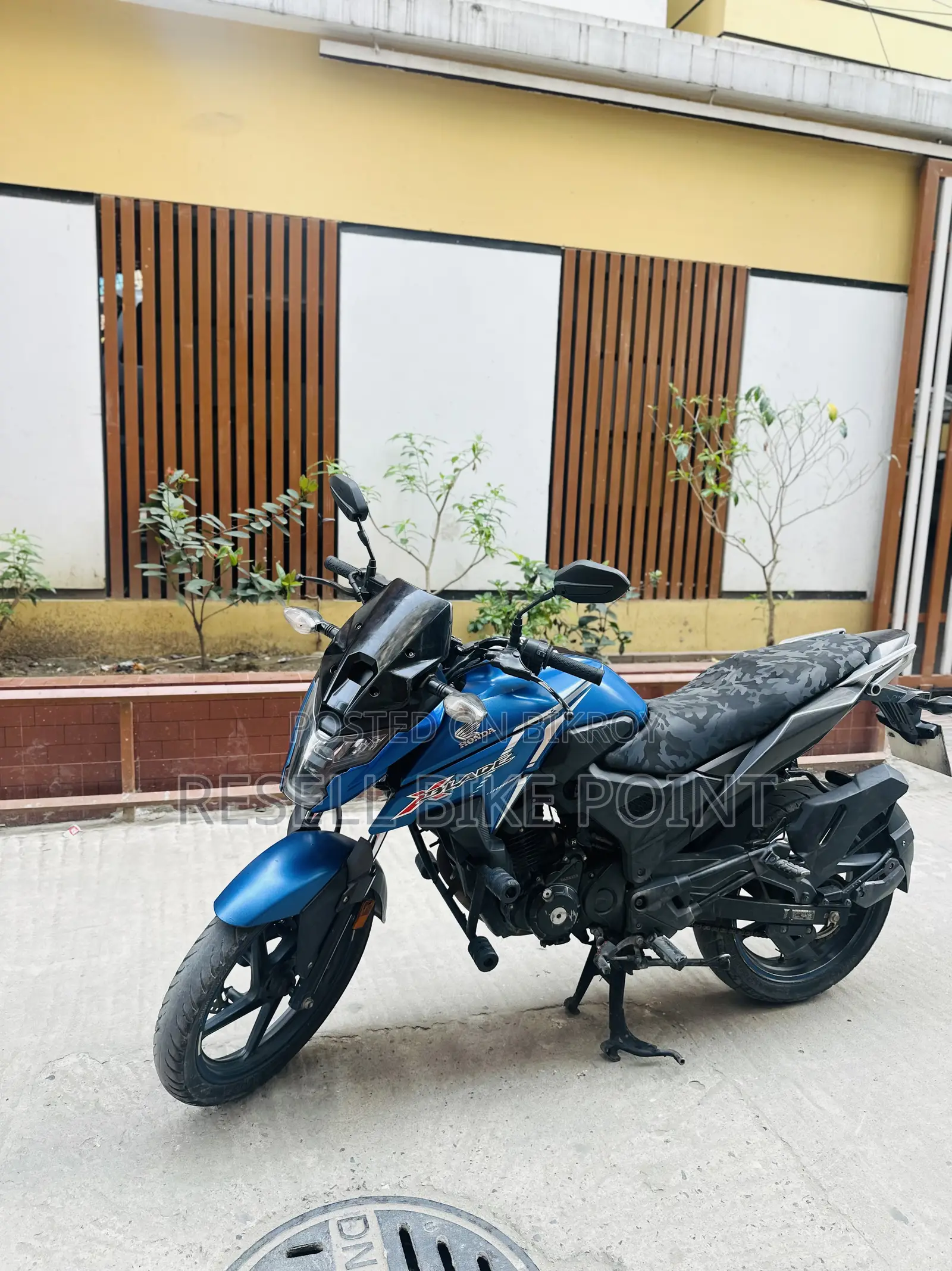 Honda X-Blade 160 2021 Blue