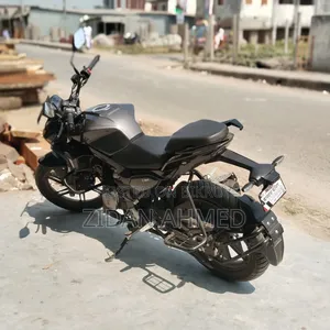 Hero Xtreme 125R 2025 Black