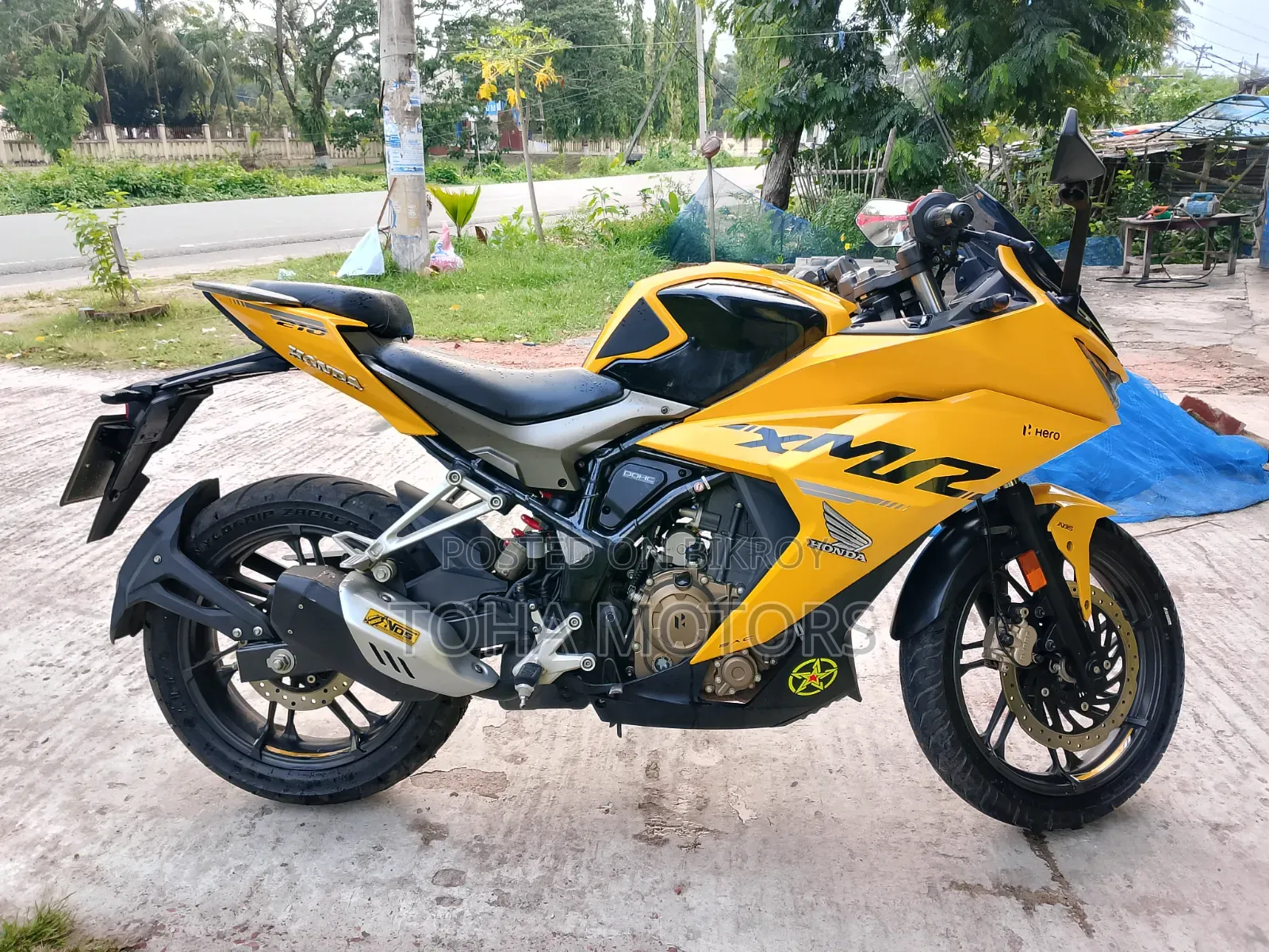 Hero Karizma XMR 210 2024 Yellow