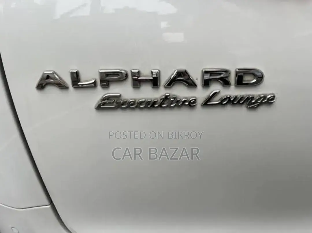 Toyota Alphard 2019 White