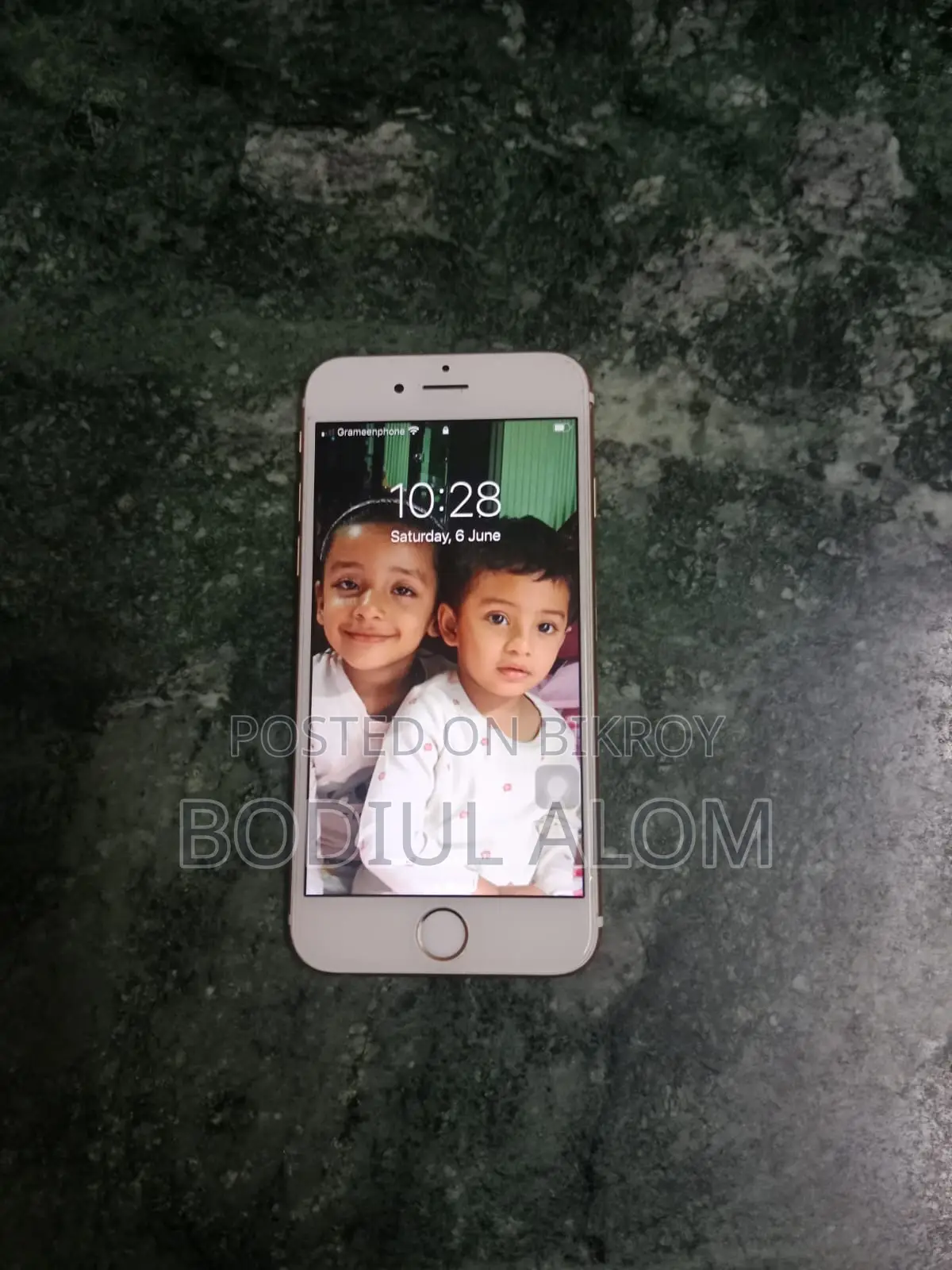 Apple iPhone 6s 32 GB Gold