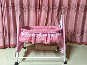 বাচ্চাদের দোলনা China Dolna