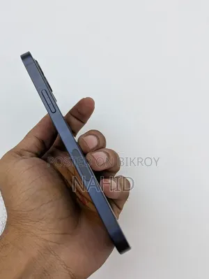 Apple iPhone 12 64 GB Black