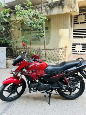 Hero Glamour 2021 Red