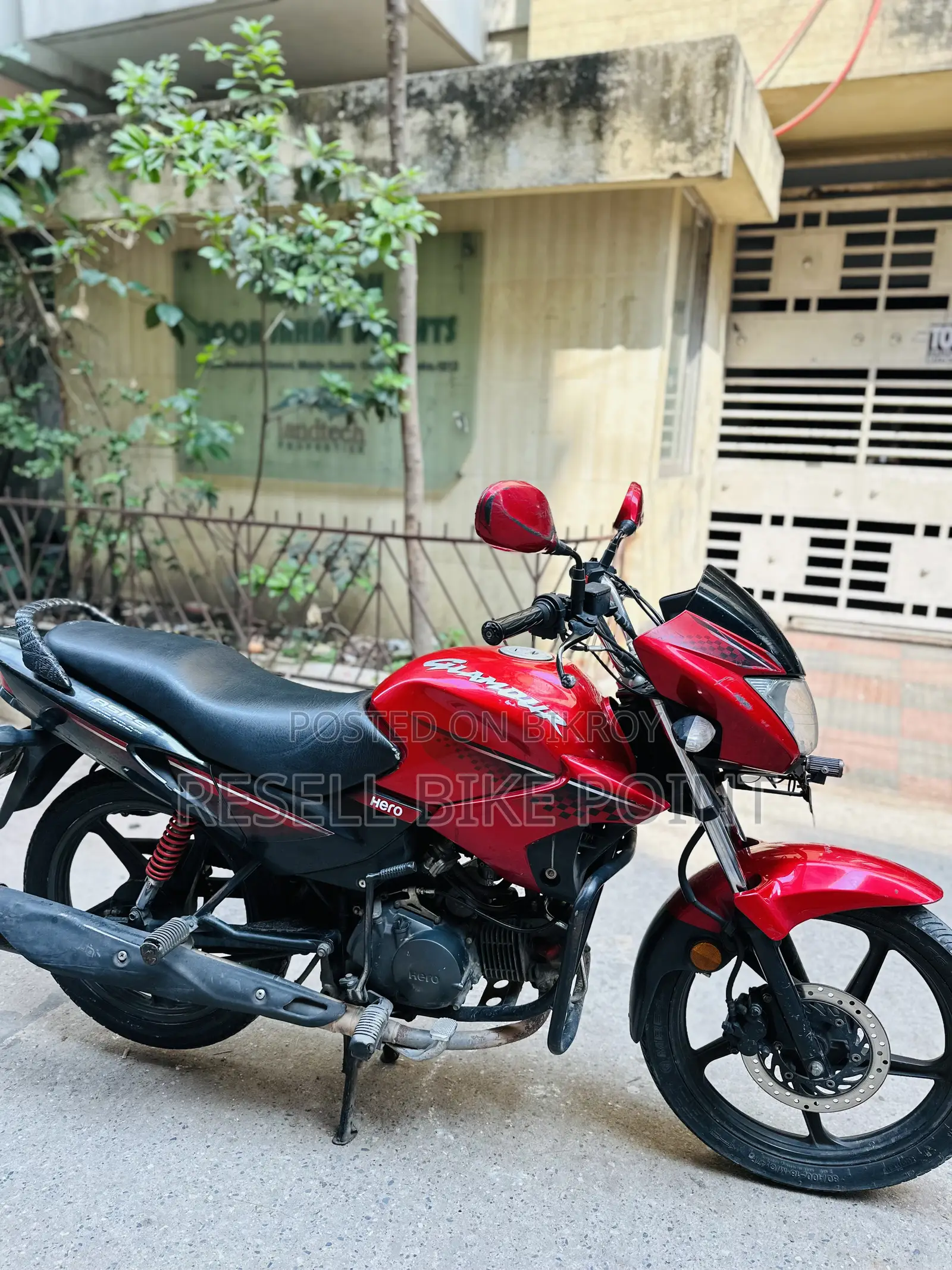 Hero Glamour 2021 Red