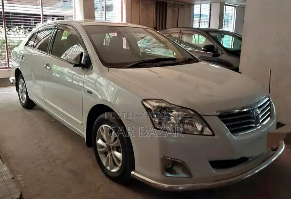 Toyota Premio 2014 White