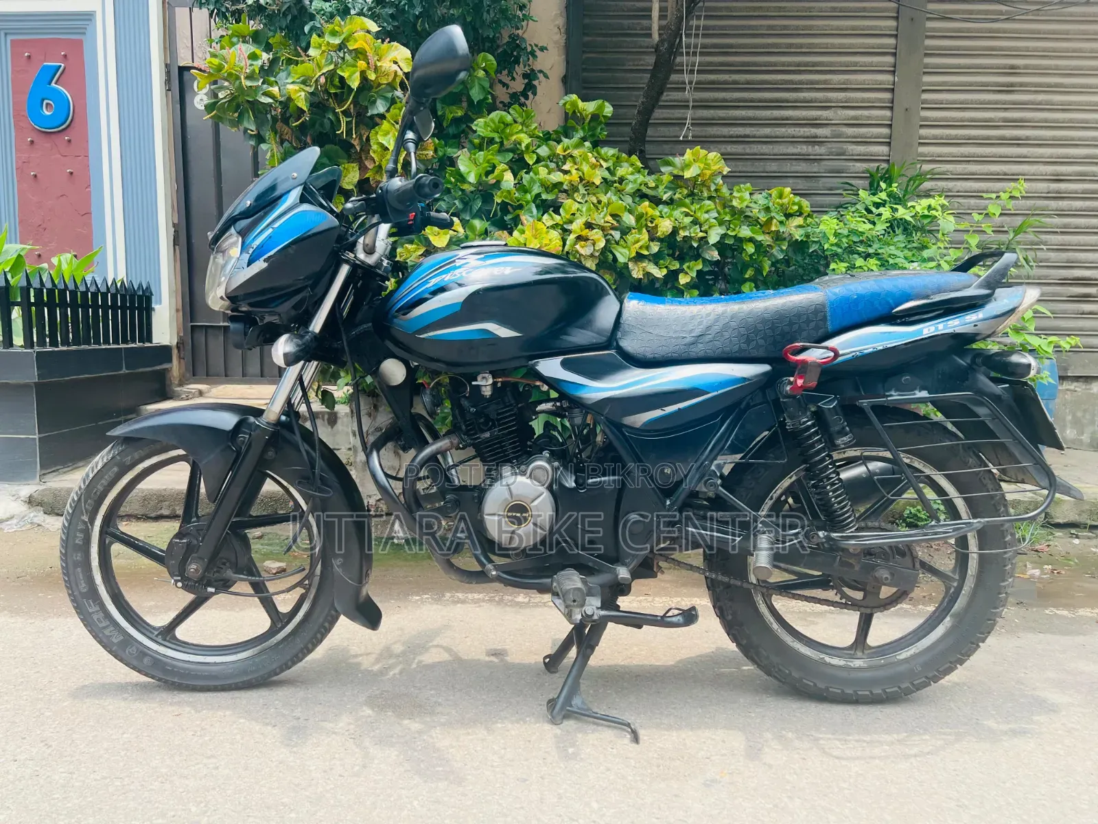 বাজাজ ডিসকভার ১০০ ২০১১ ব্লু