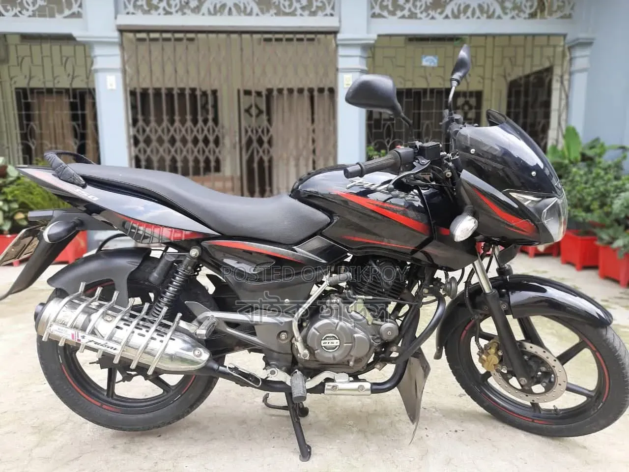 Bajaj Pulsar 150 2018 Black