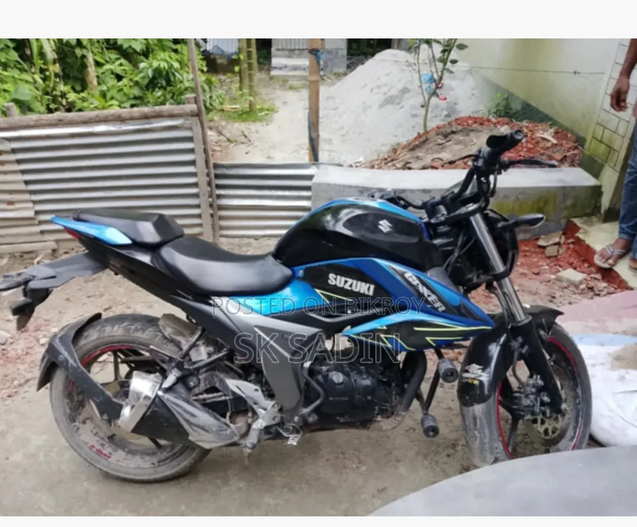Suzuki Bike 2023 Black