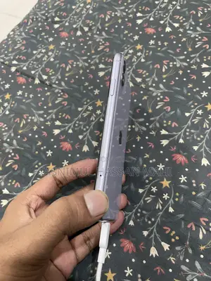 Apple iPhone 11 64 GB