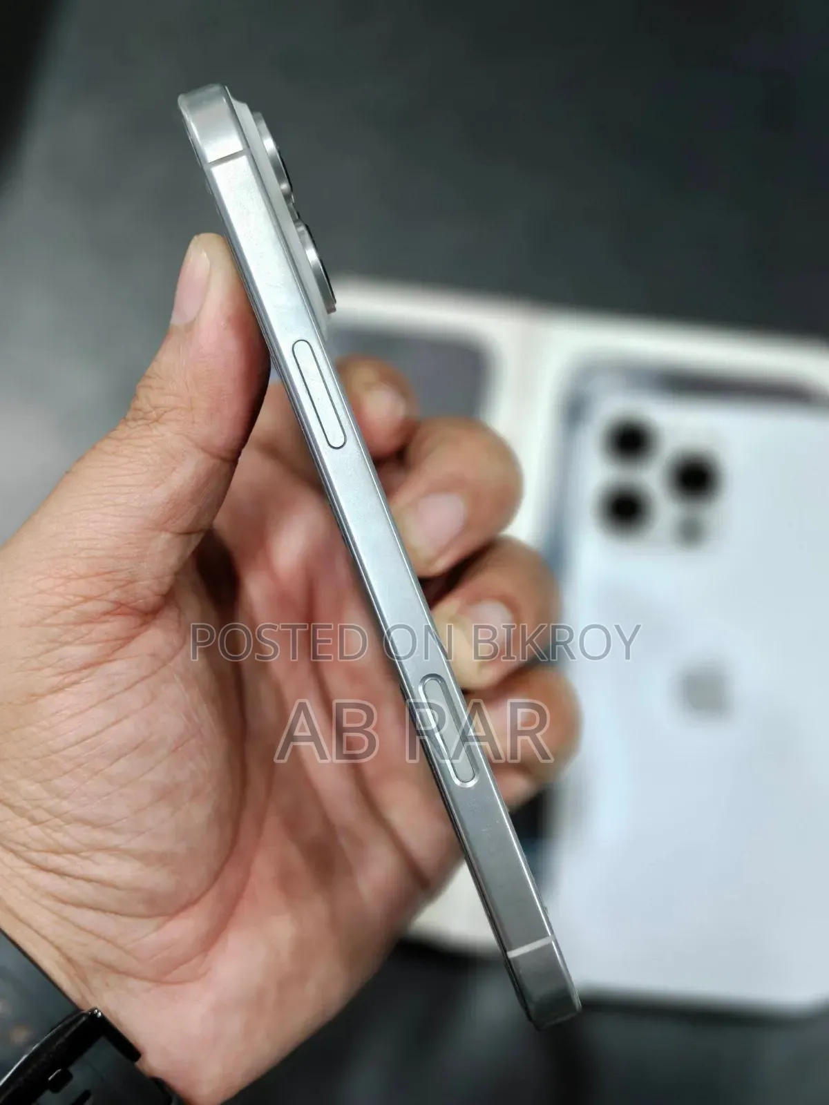 Apple iPhone 16 Pro Max 256 GB White