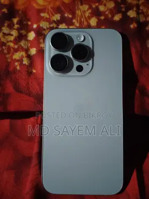 Apple iPhone 15 Pro 256 GB