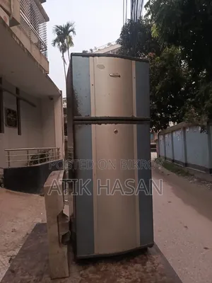 নন ফ্রস্ট ফ্রিজ