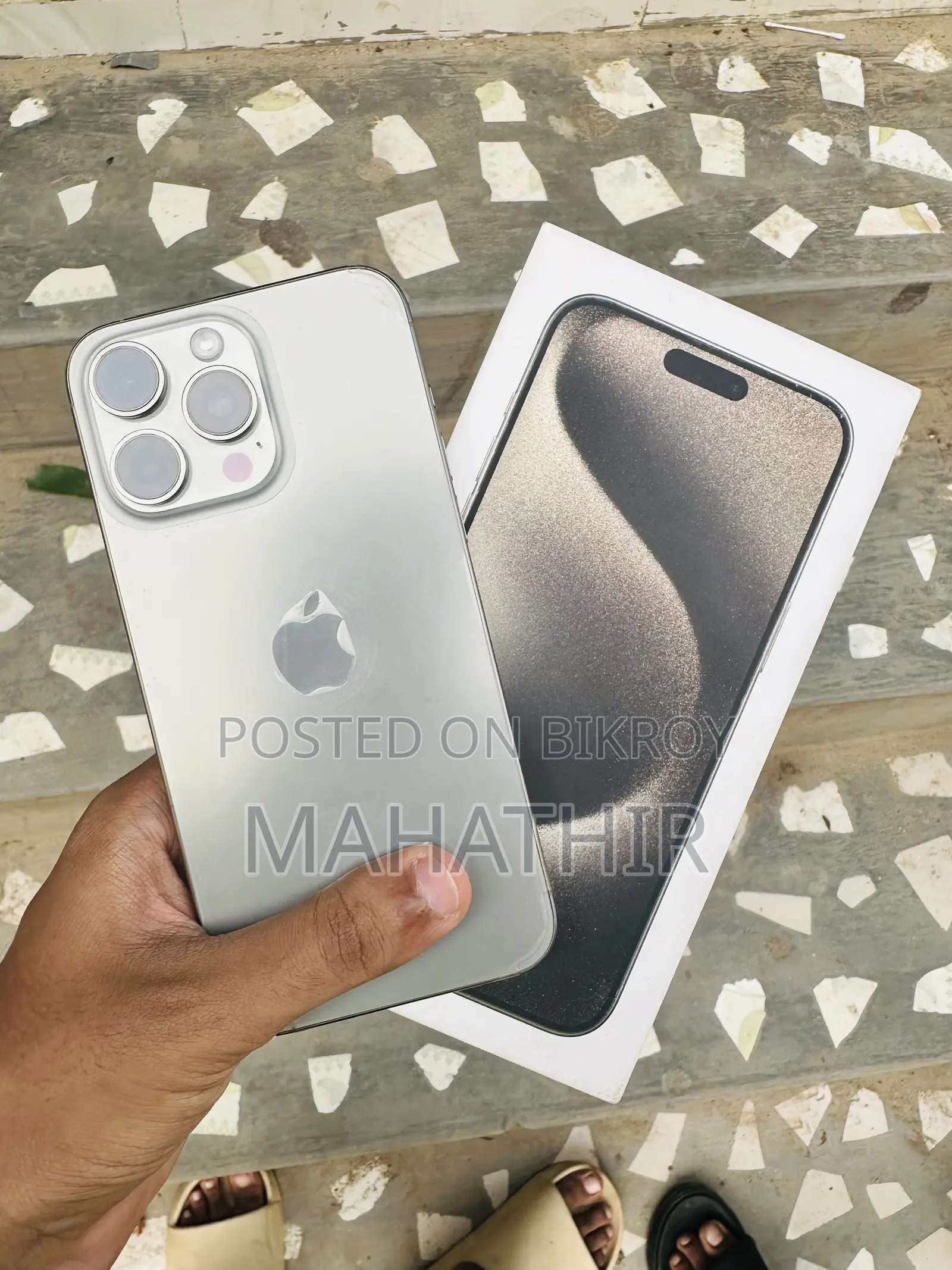 Apple iPhone 15 Pro Max 256 GB White