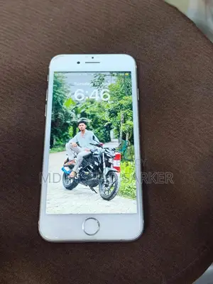 Apple iPhone 8 64 GB White