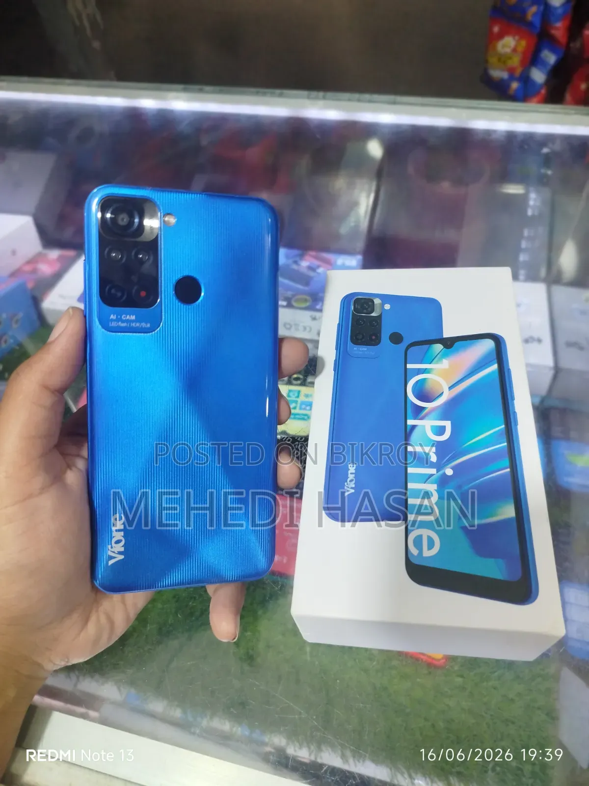 New Vfone 32 GB Blue