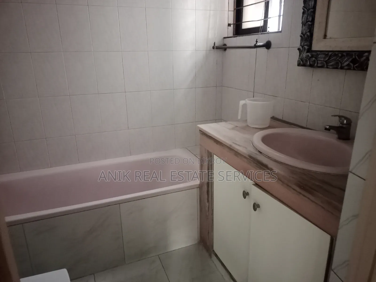 4-bedroom Apartment in Anik Real Estate, Gulshan for Sale