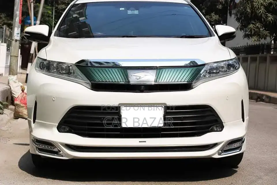 Toyota Harrier 2019 White