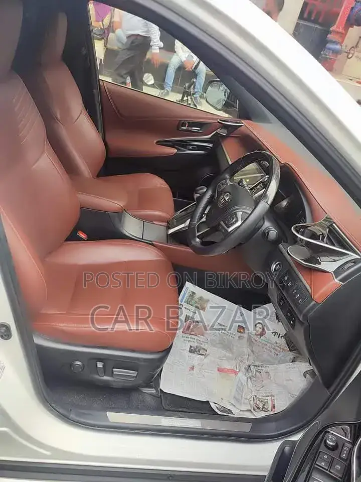 Toyota Harrier 2019 White