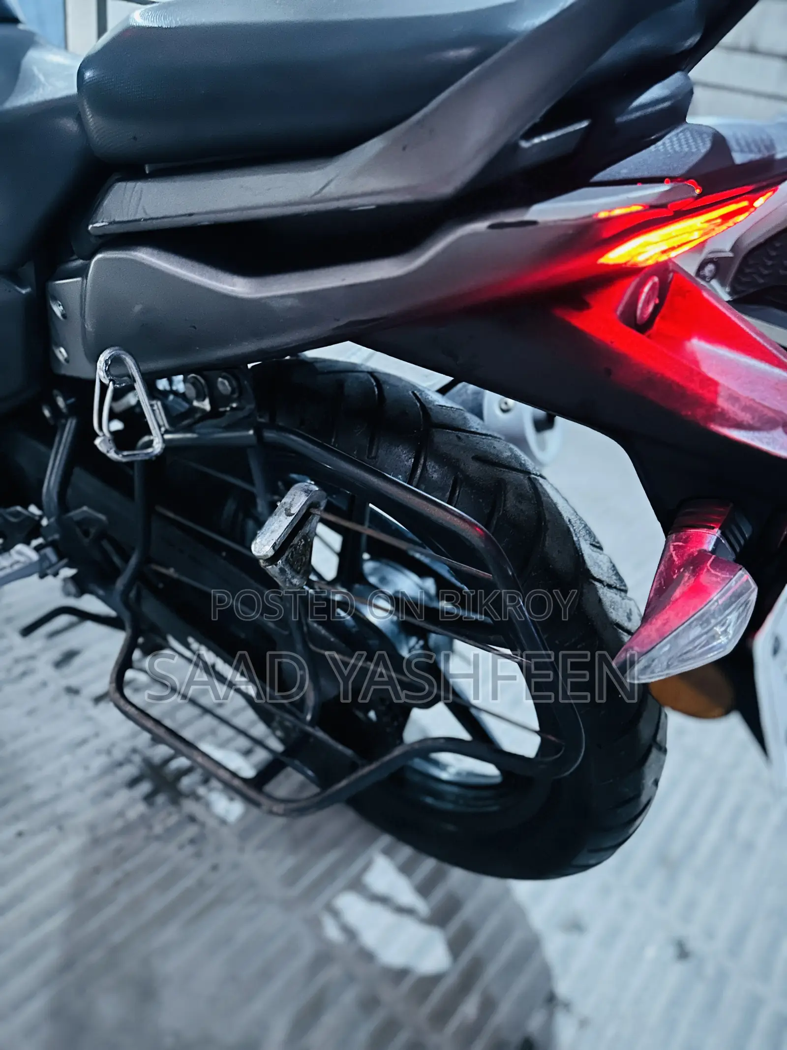 TVS Raider 125 2022 Black