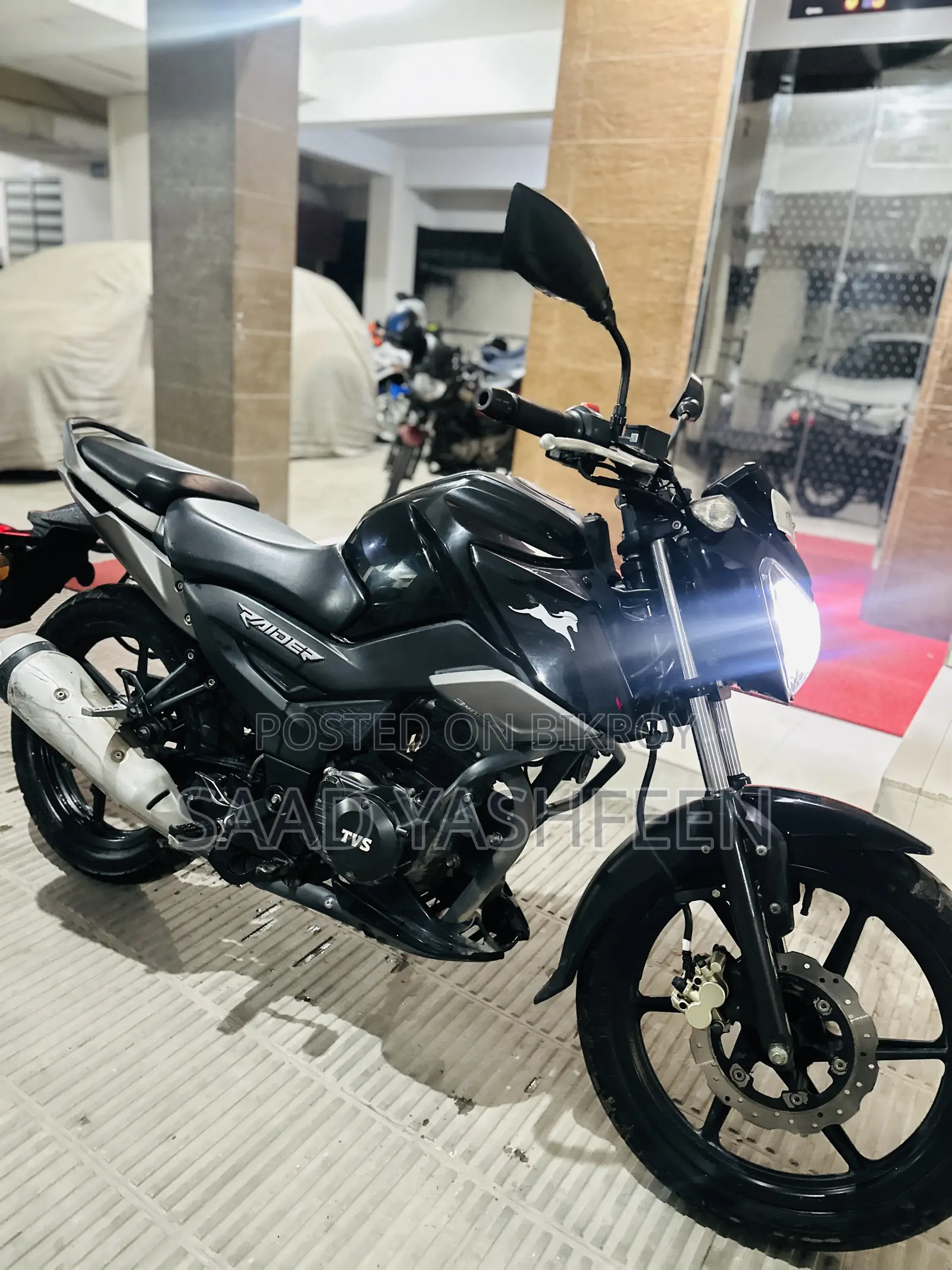 TVS Raider 125 2022 Black