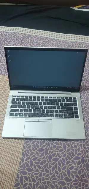 Laptop HP EliteBook 845 G7 16GB AMD Ryzen 5 HDD 256GB