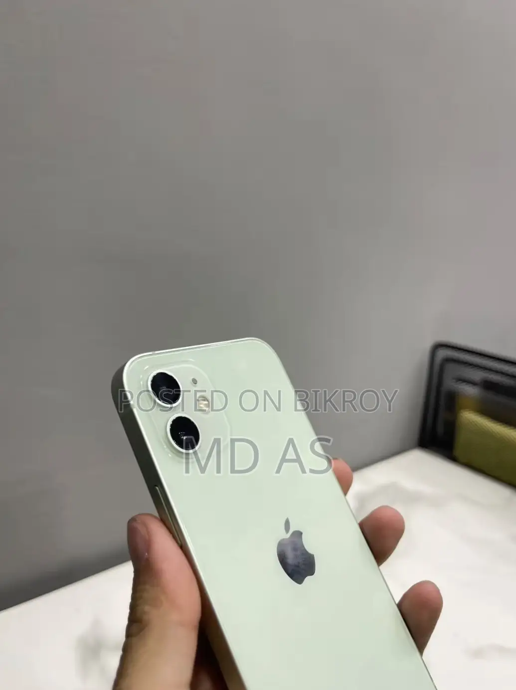 Apple iPhone 12 64 GB Green