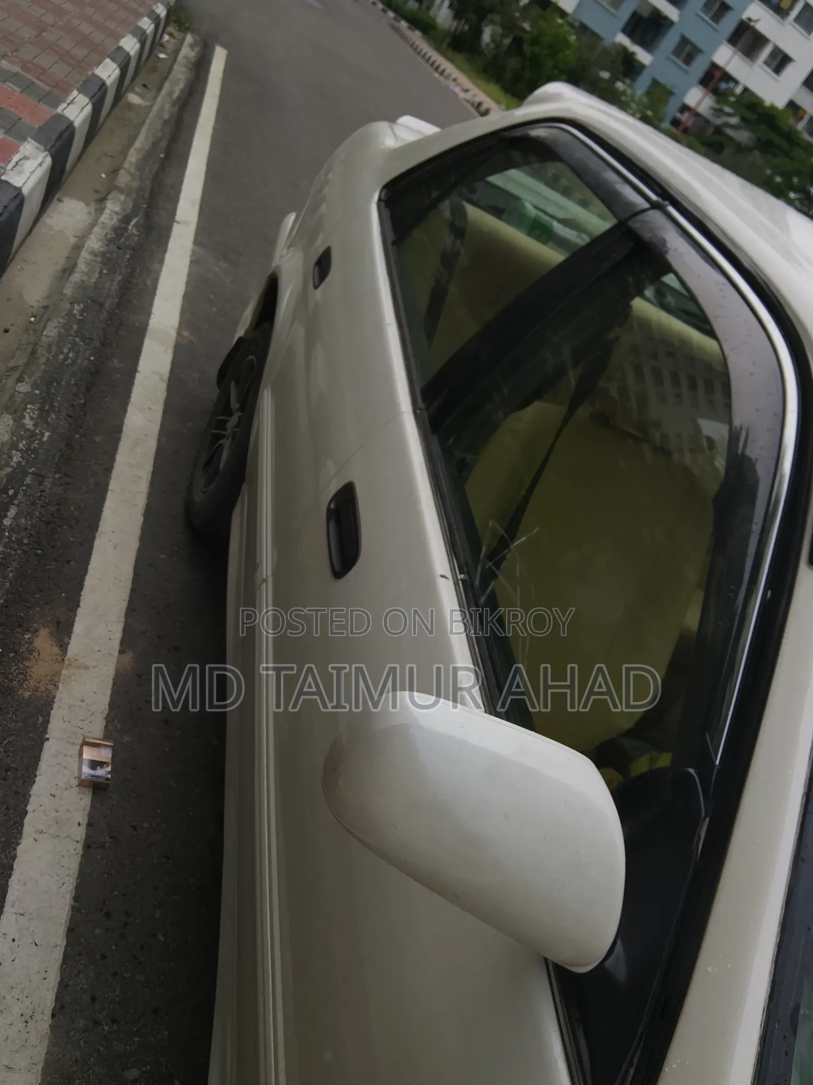 Toyota Corolla Automatic 1999 White