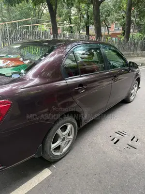 Toyota Axio 2016 Maroon