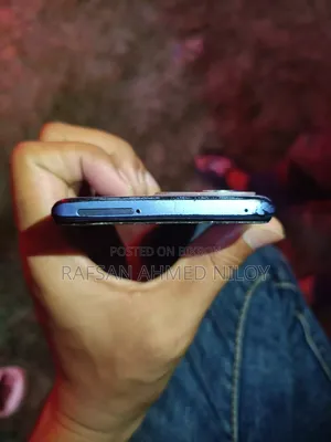 iQOO 128 GB Blue