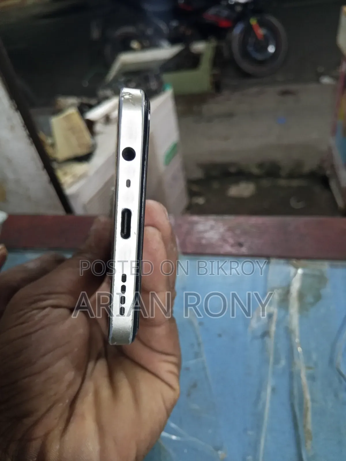 Realme C61 128 GB Gold