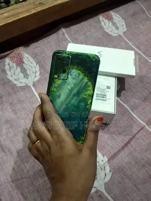 Vivo Y21 64 GB Silver