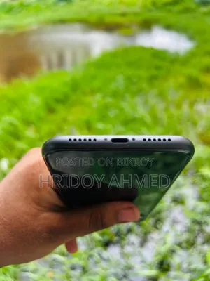 Apple iPhone 11 64 GB Black
