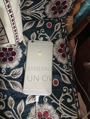 Apple iPhone 6s Plus 64 GB Gold